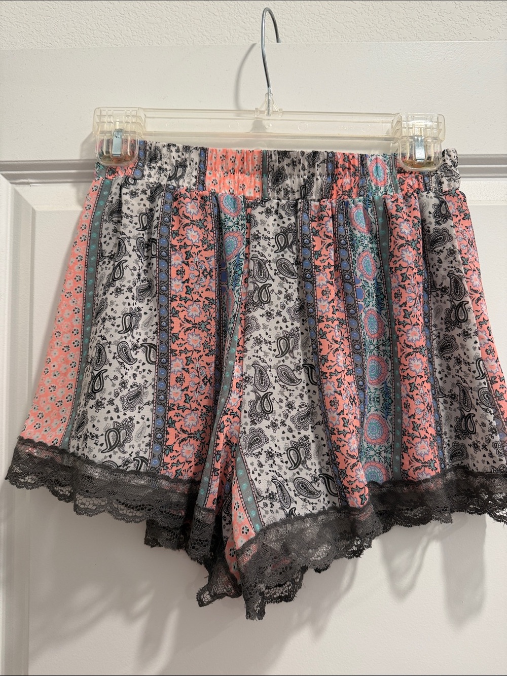 Lush Coral, Black & Aqua Paisley Lace-Hem Shorts